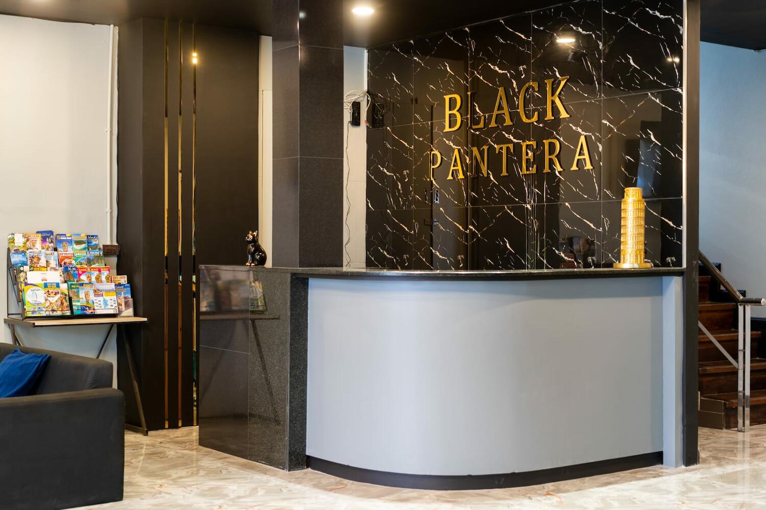 Black Pantera Hostel, Phuket City