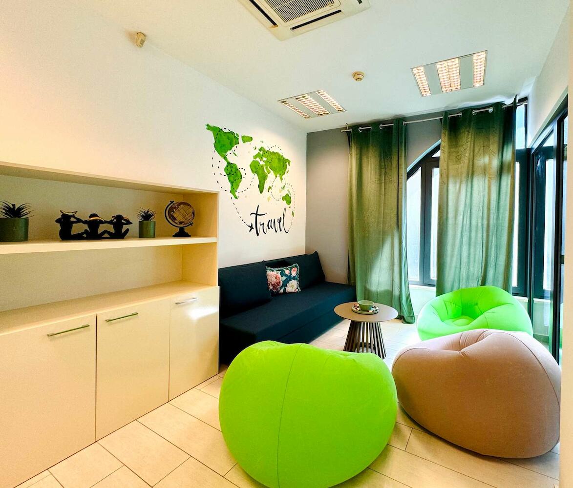 Mint Hostel, Split