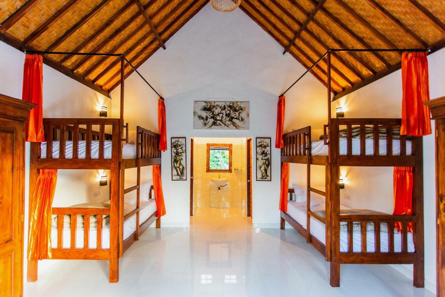 Camar Cottage & Hostel, Nusa Penida