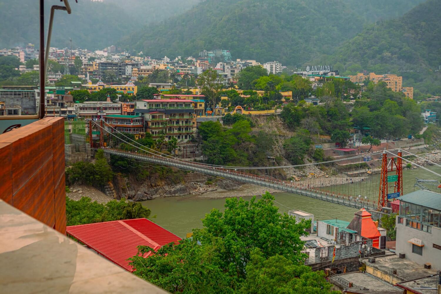 Madpackers Rishikesh Laxman Jhula, Rishikesh