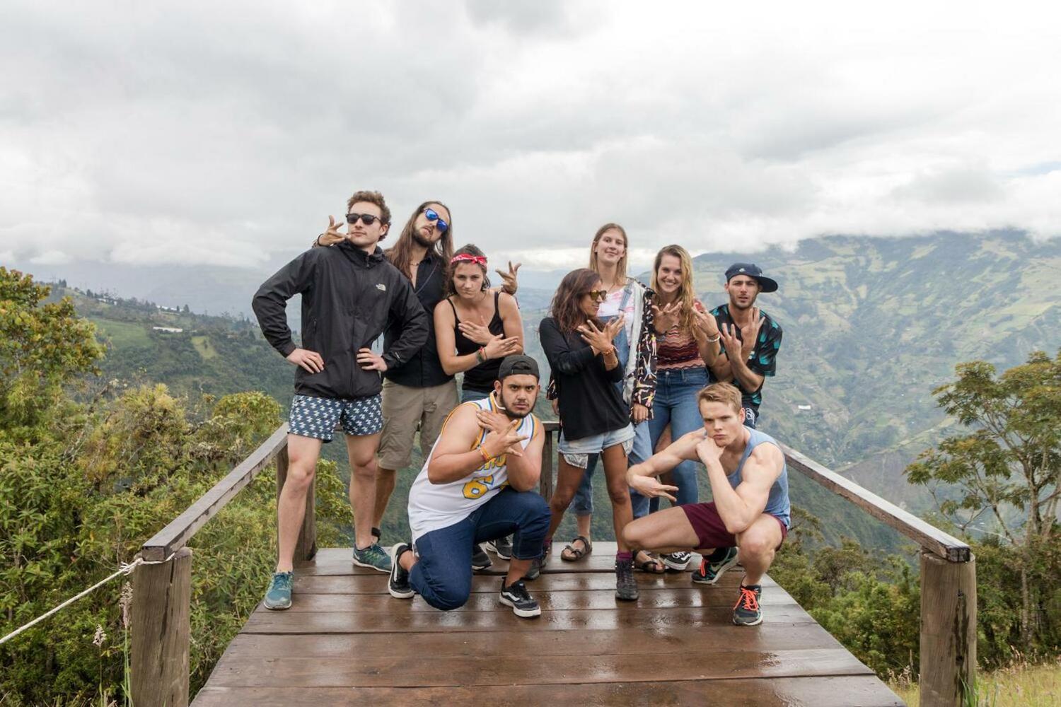 Papachos Hostel, Baños