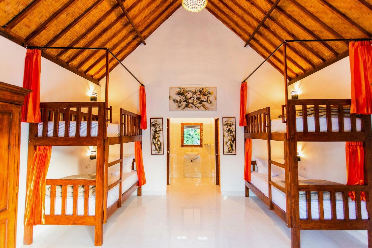 Camar Cottage & Hostel, Nusa Penida