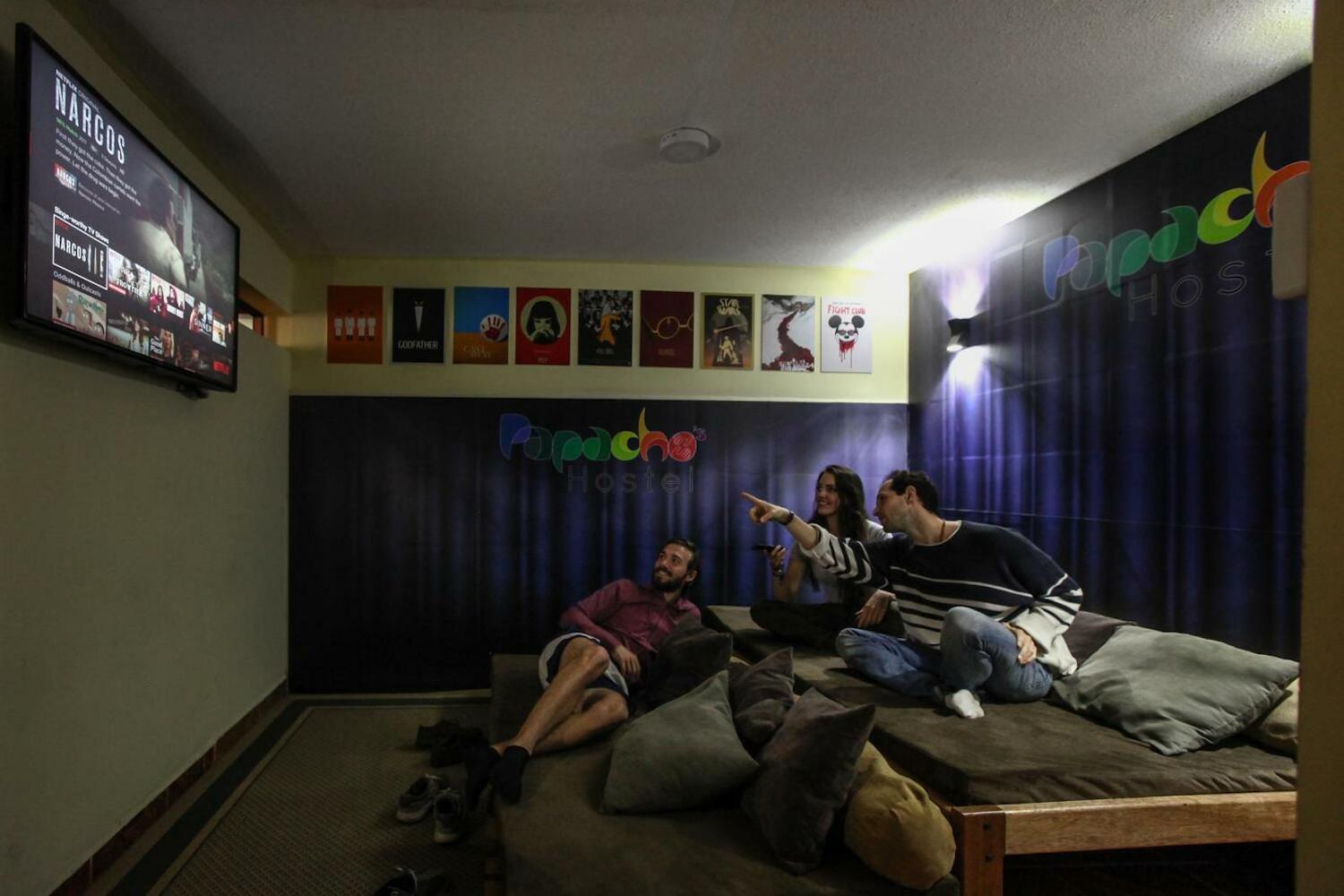 Papachos Hostel, Baños