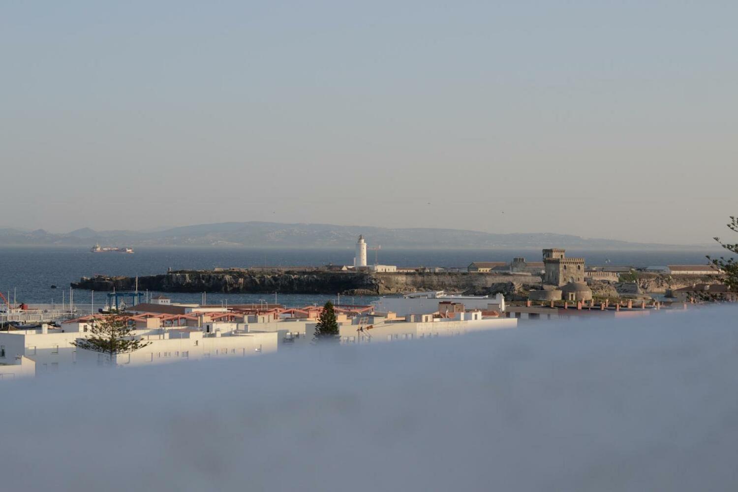 Lion Hostel By Kitesurf, Tarifa