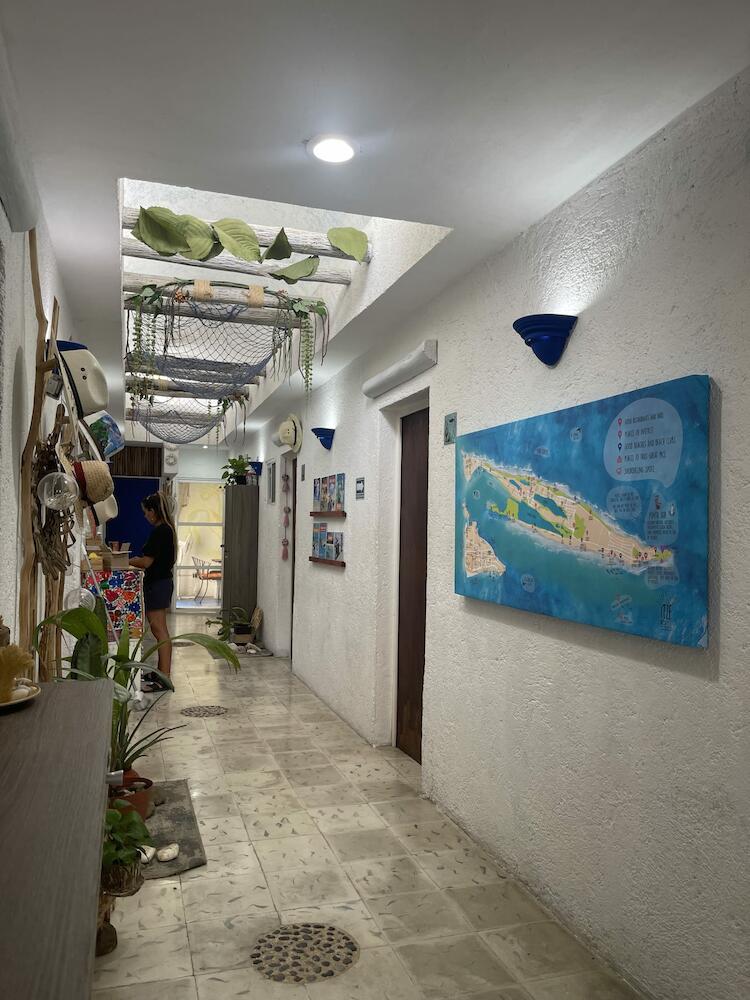 Itzé Hostel, Isla Mujeres