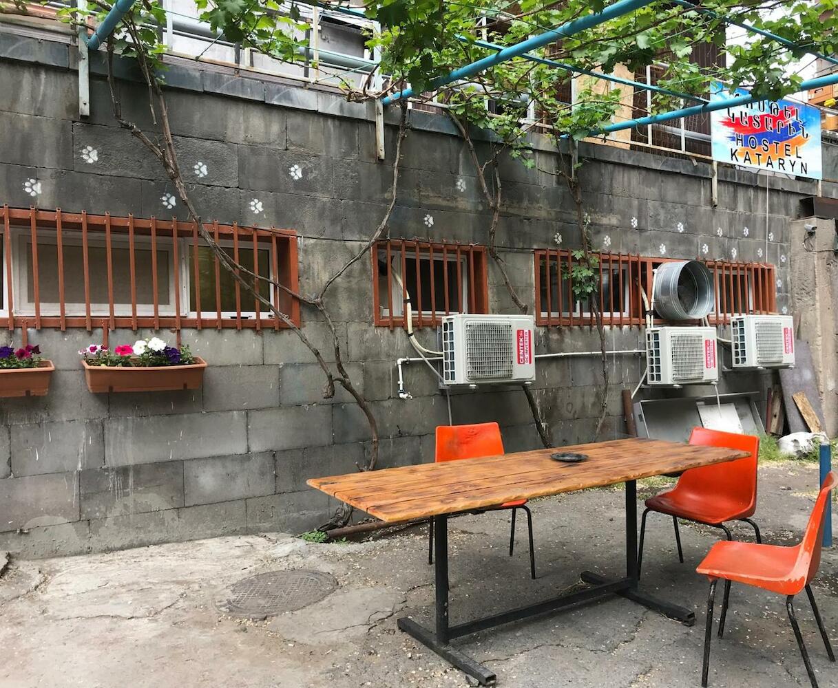 Kataryn Hostel, Yerevan