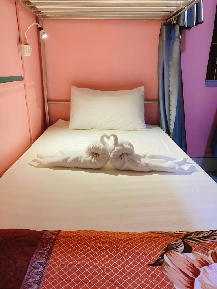 Downtown Backpackers Hostel 2, Luang Prabang