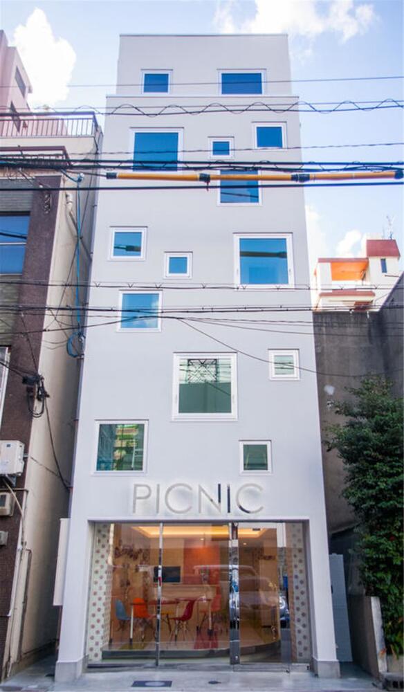 Picnic Hostel, Osaka