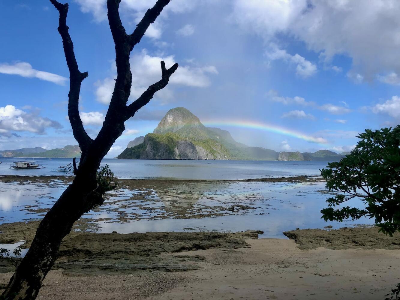 Oia Beach Hostel - El nido, El Nido