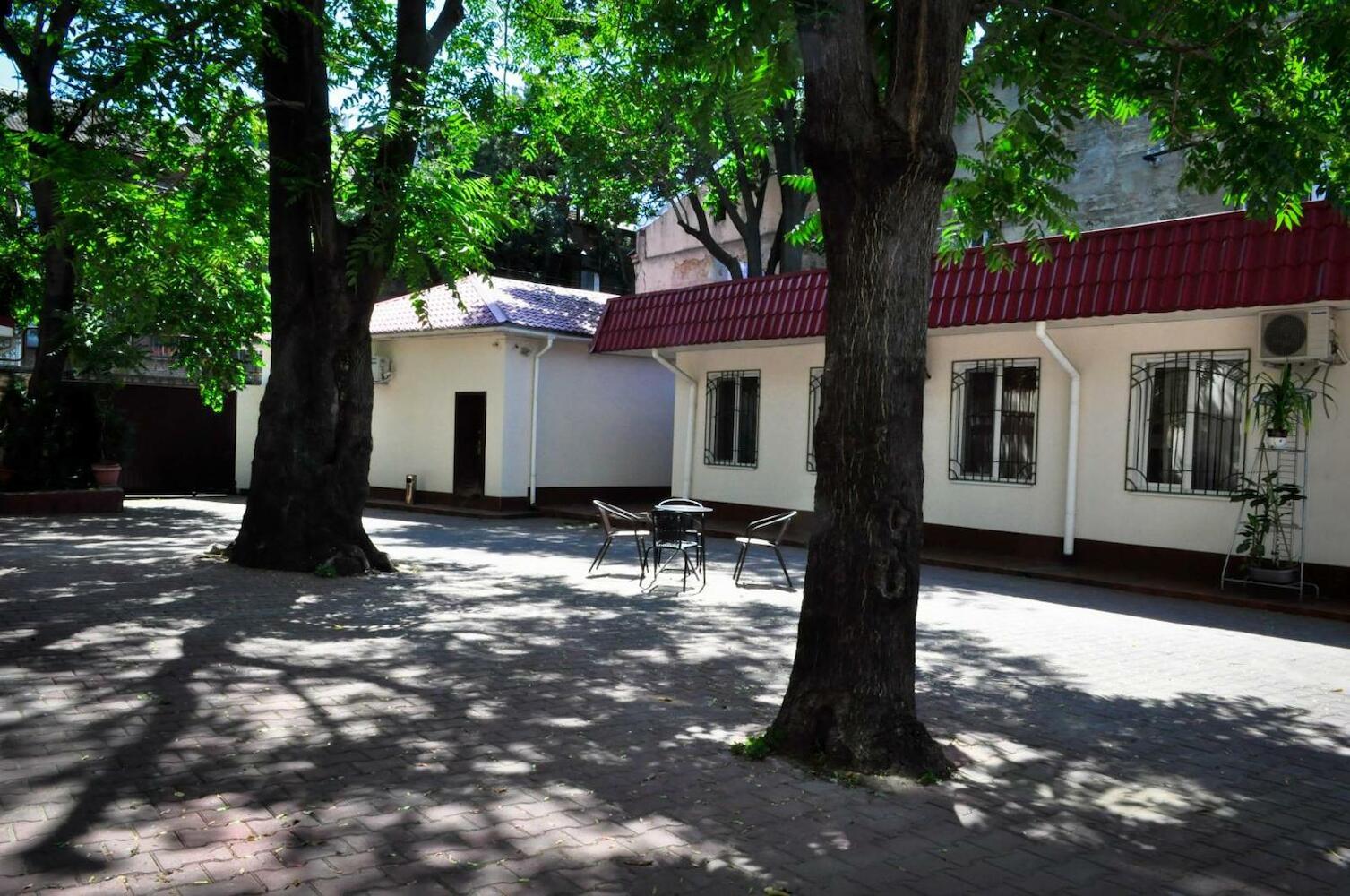 Old Courtyard Hostel, Odessa