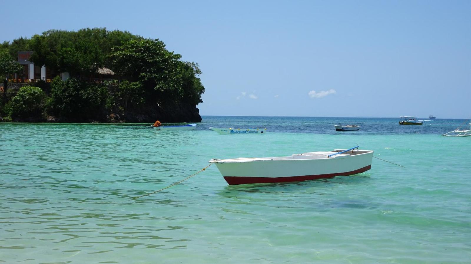 Threshershack Inn, Malapascua Island