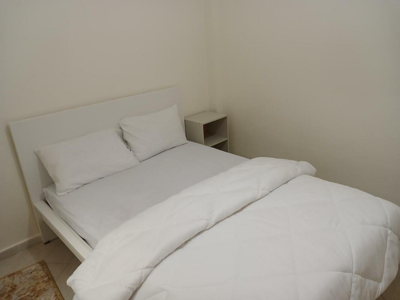 Chambre Privative Dans Un Appartement Partagé, Casablanca