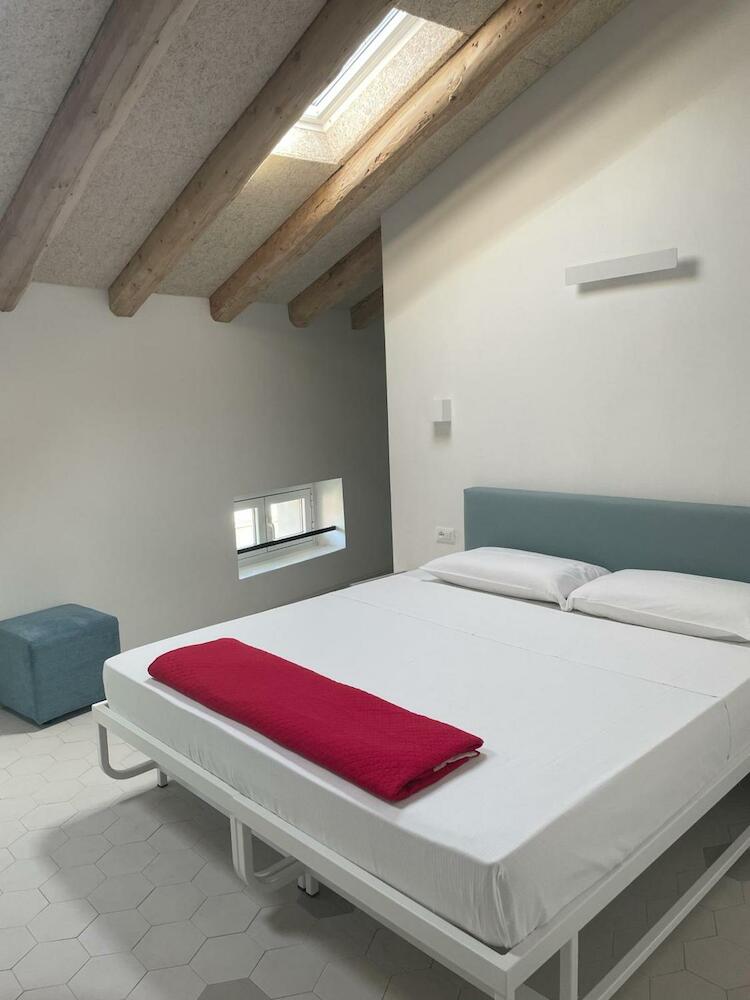 Casali Hostel, Trieste