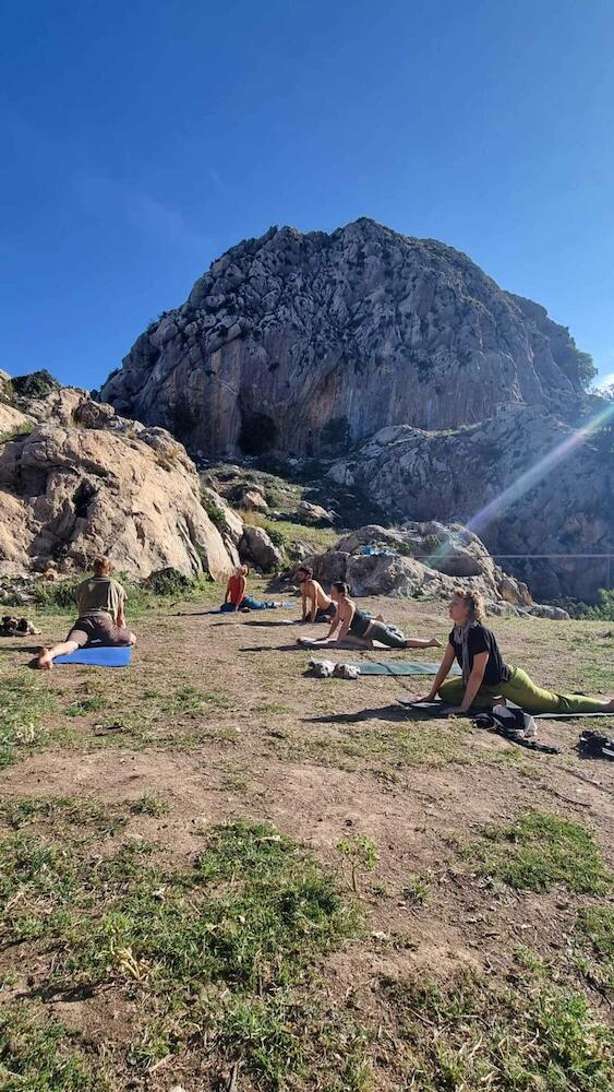 Solana de Granada - Outdoor & Climbing Hostel, Granada