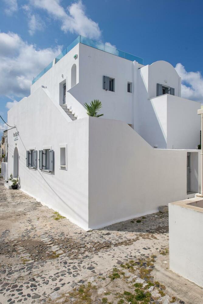 Bedspot Hostel, Santorini