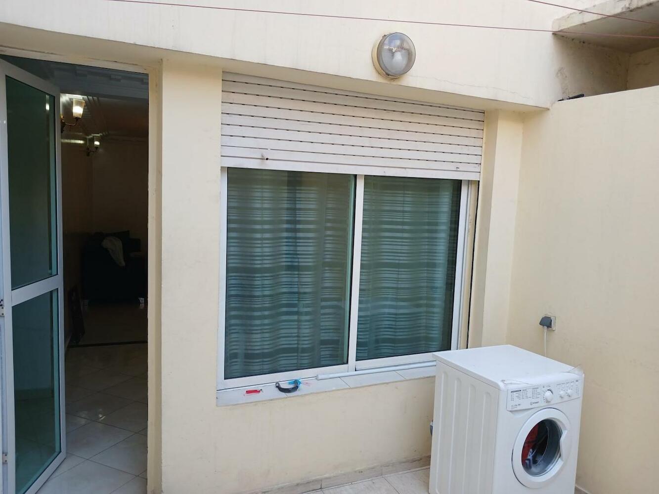 Chambre Privative Dans Un Appartement Partagé, Casablanca