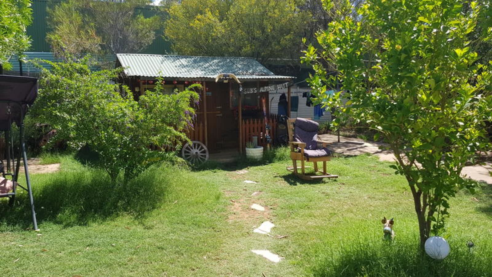 Alice's Secret Traveller's Inn, Alice Springs