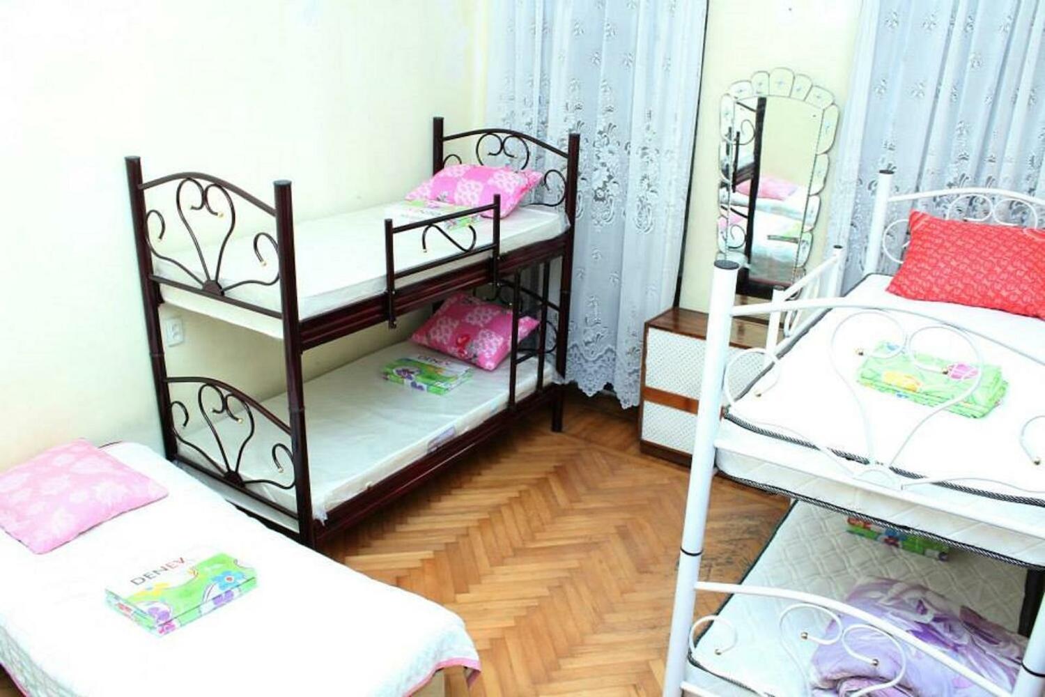 Hostel In, Batumi