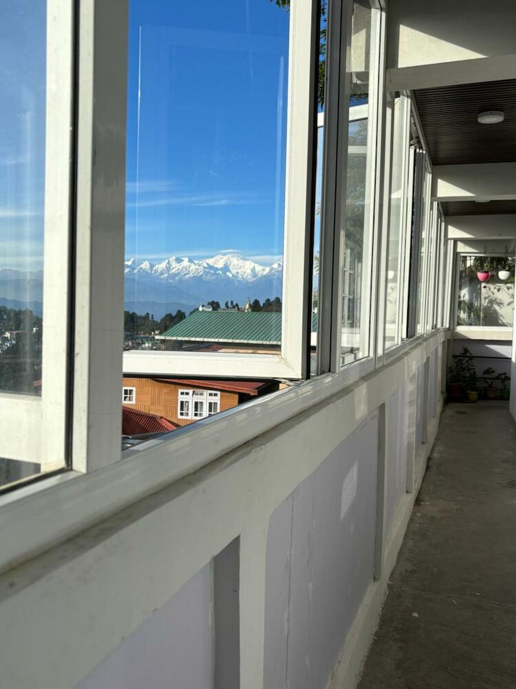 Hideout Backpackers Hostel, Darjeeling