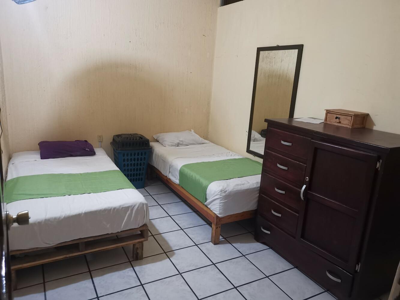 Hostal Guadalajara, Guadalajara