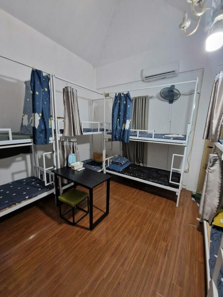 Dorm Luxury Ha Noi (Nhà Trọ Hà Nội), Hanoi