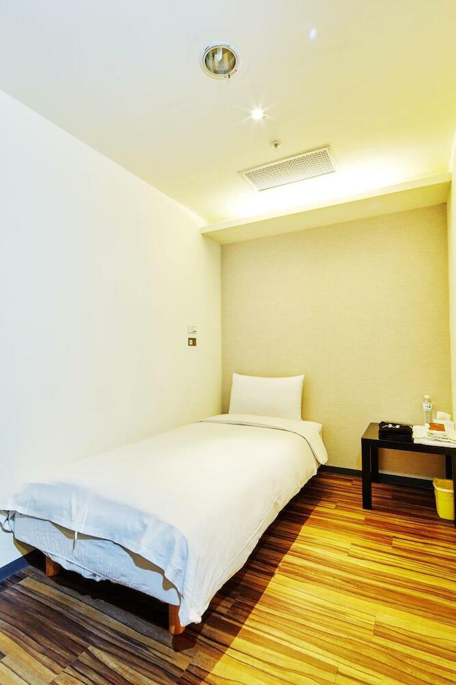 Single Inn, Kaohsiung