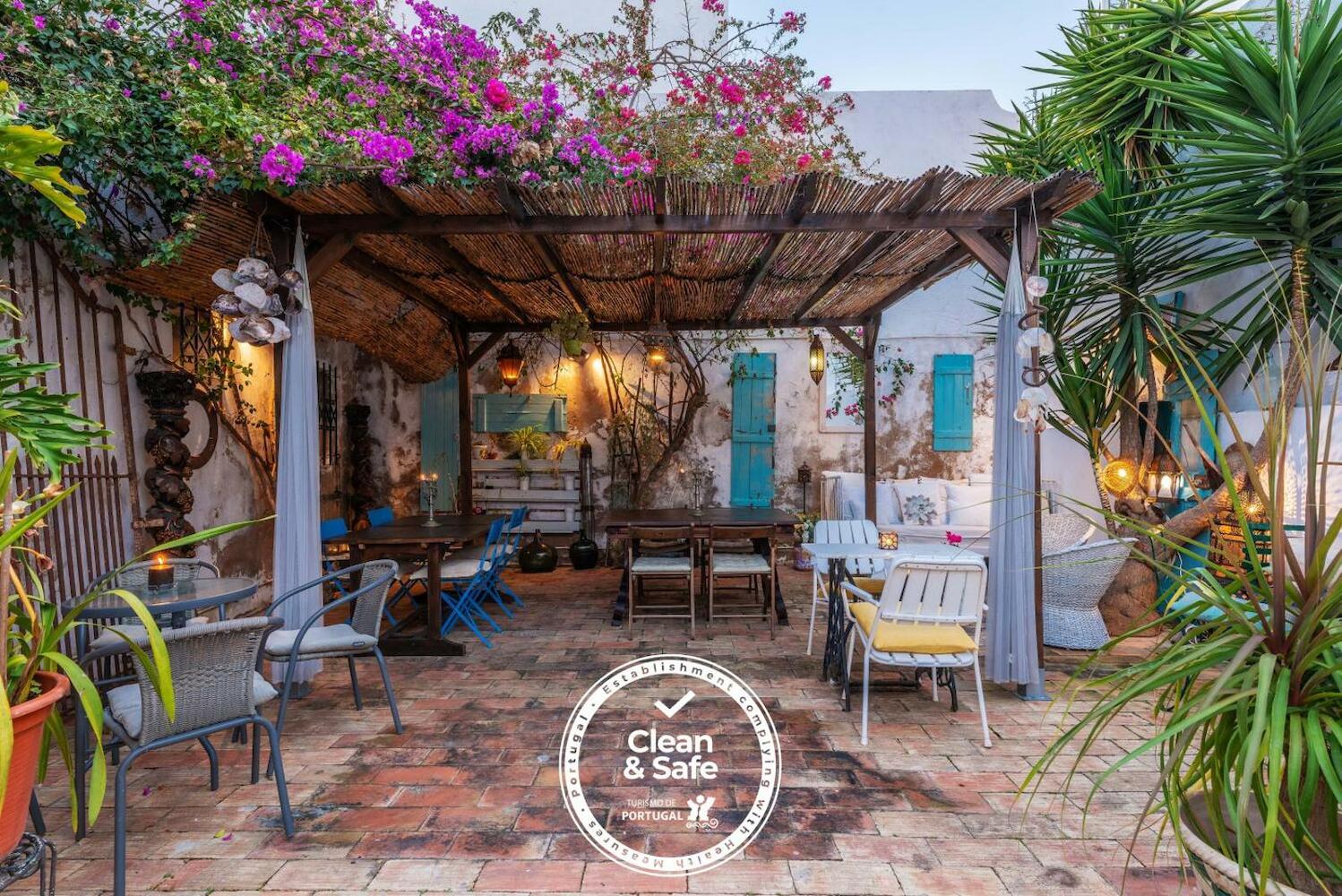 Casa dos Arcos - Charm Guesthouse, Albufeira