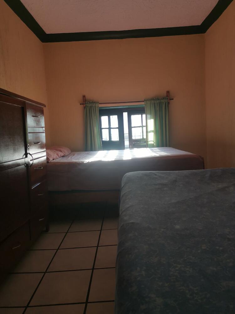 Hostal Guadalajara, Guadalajara