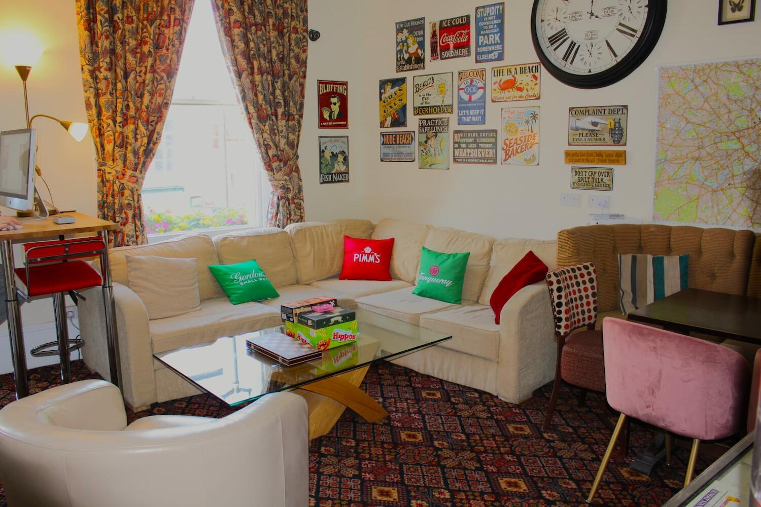 The 13 BEST Youth Hostels in London 2025 (with Prices)