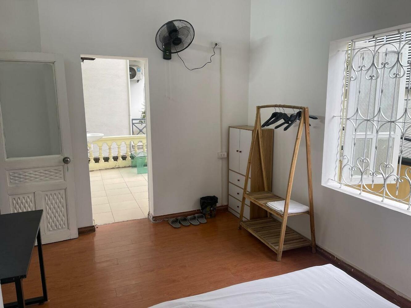 Dorm Luxury Ha Noi (Nhà Trọ Hà Nội), Hanoi