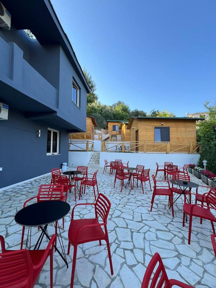 Hostel Havenwood, Berat