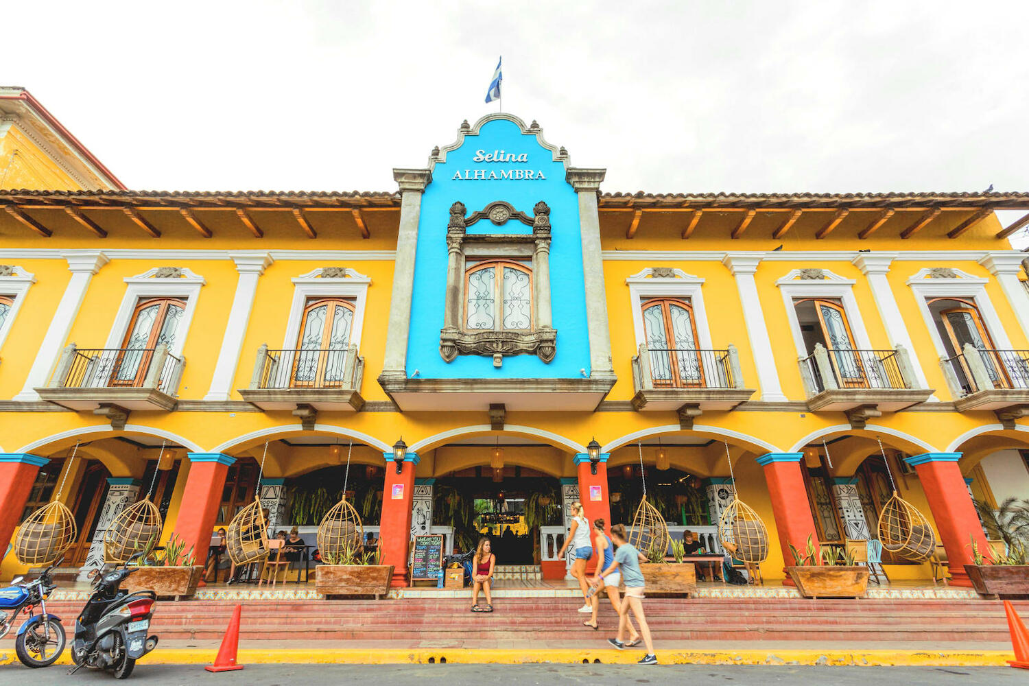 Selina Granada, Granada