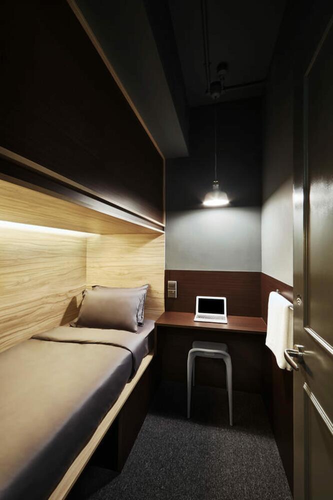 The Pod - Boutique Capsule Hostel, Singapore City