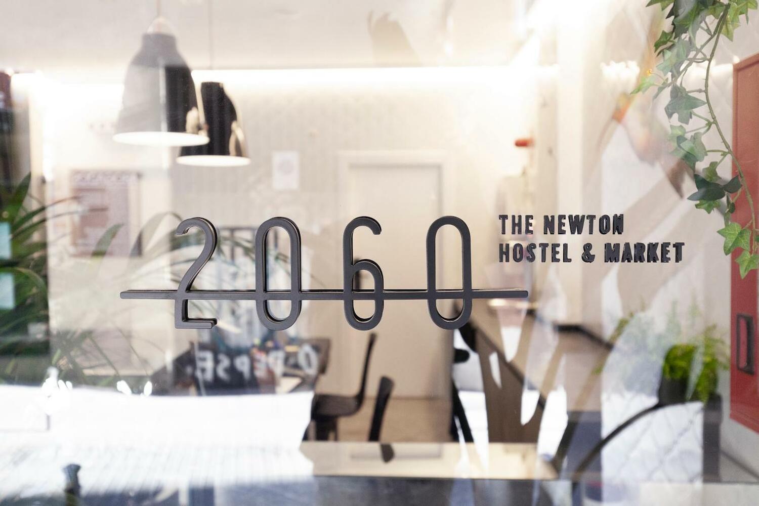 2060 The Newton Hostel, Madrid