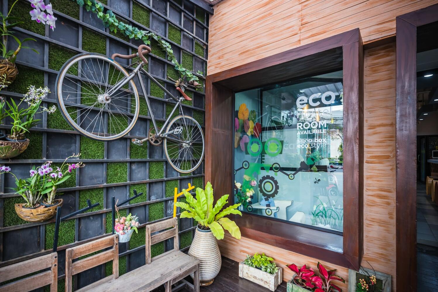 Eco Hostel Phuket, Phuket City