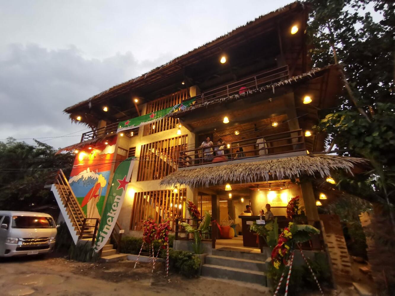 Hang Loose Hostel, Siargao