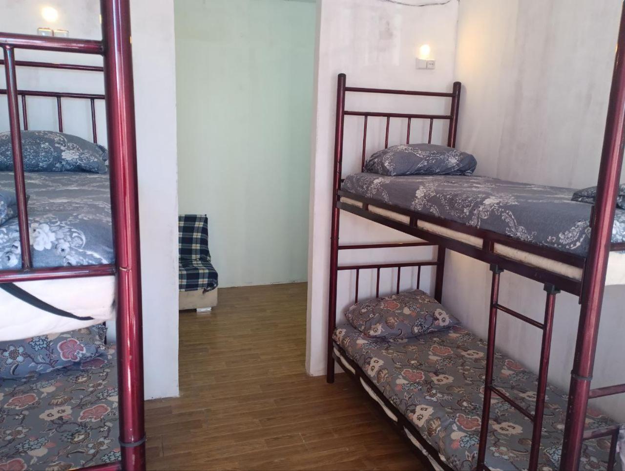 Hostel Crystal, Batumi