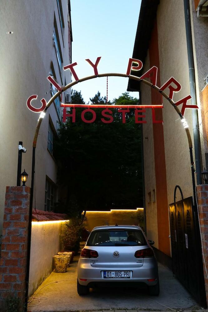 City Park Hostel, Pristina