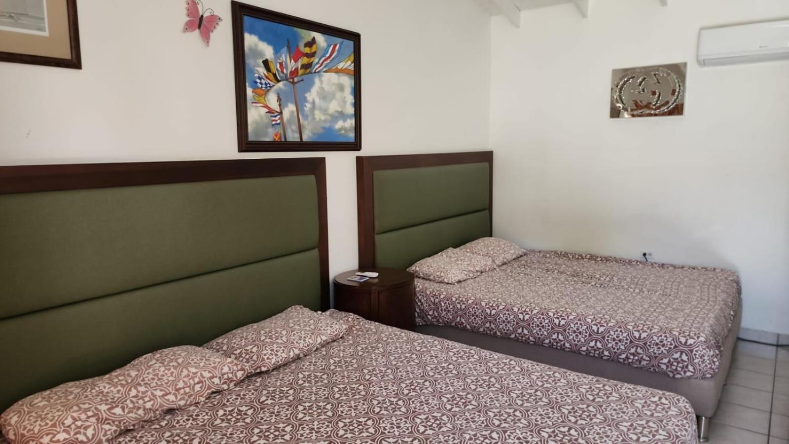 First Day Hostel On Aruba, Oranjestad