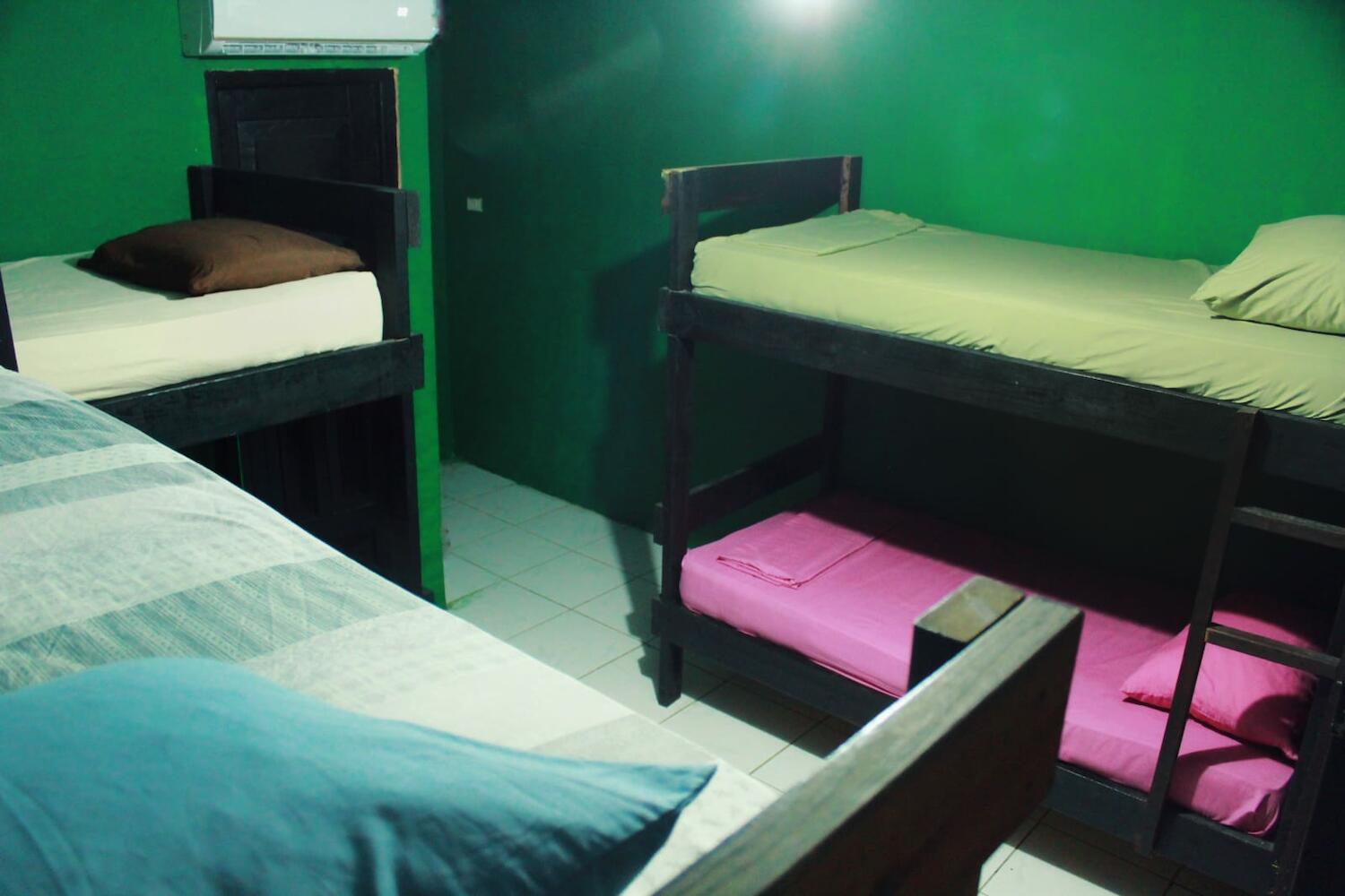 Twin Fin Hostels, Bocas del Toro