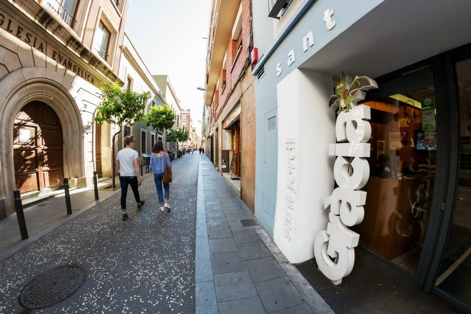 Sant Jordi Hostels Gracia, Barcelona