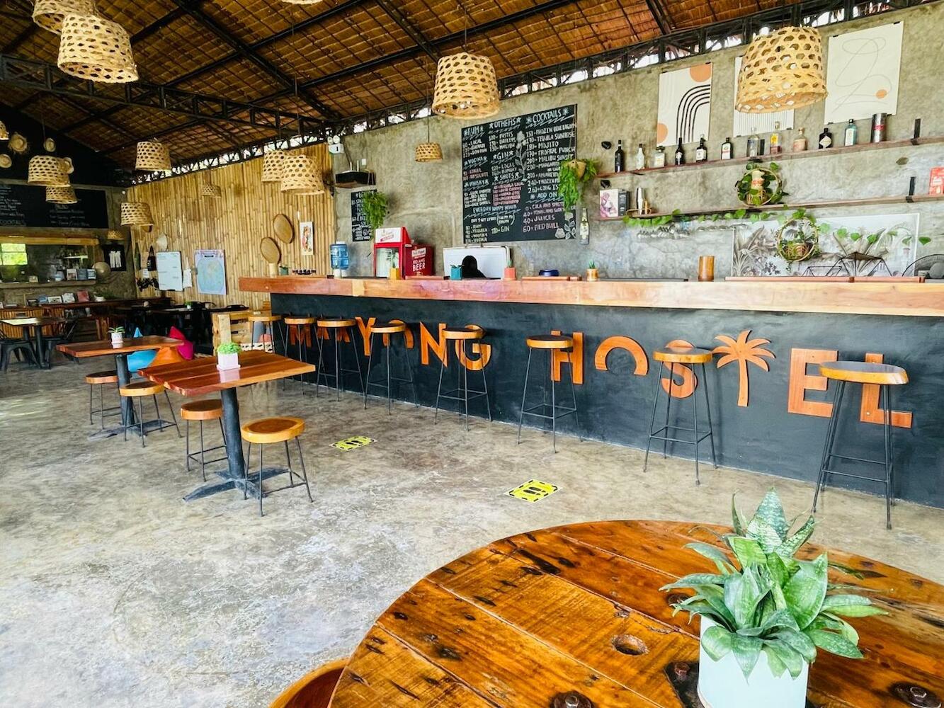 MAAYONG HOSTEL, Moalboal