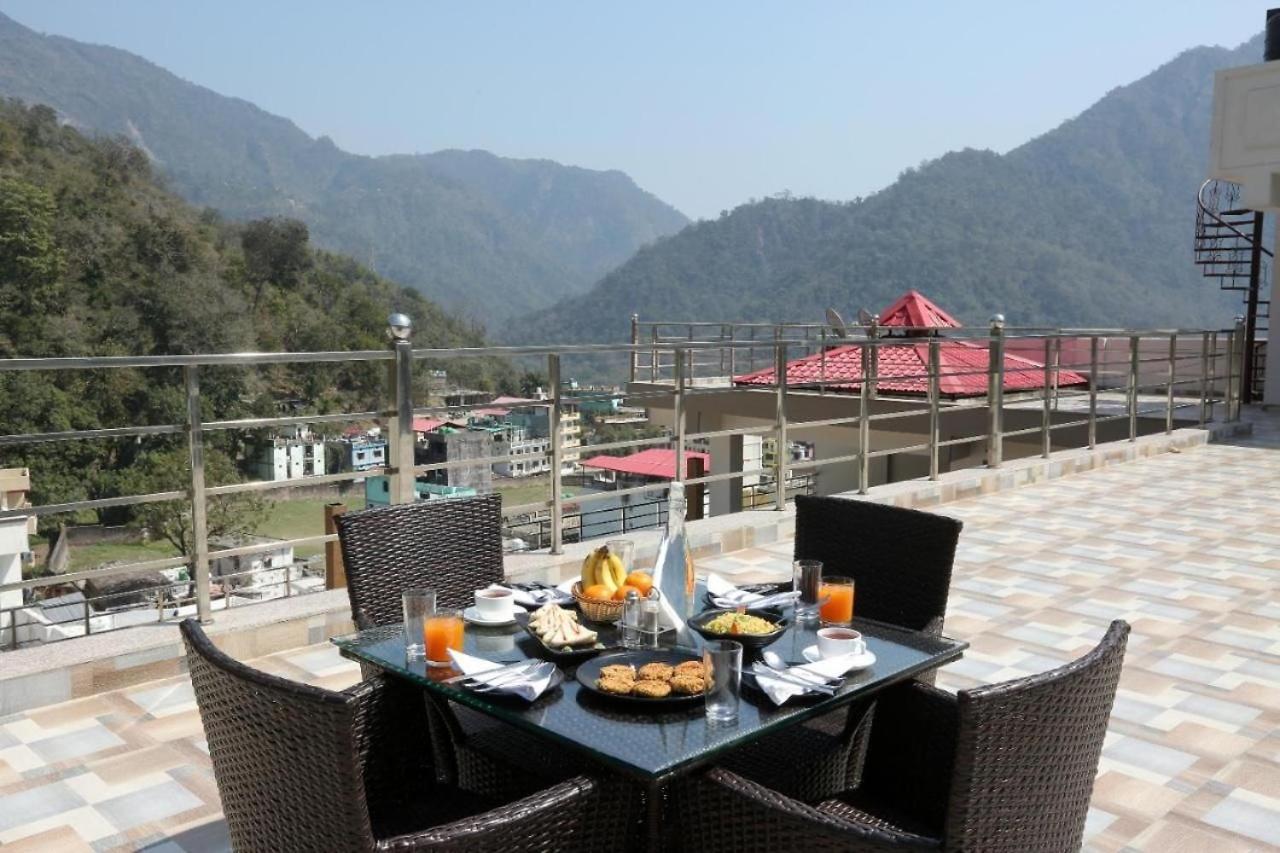 Bonfire Hostels, Rishikesh