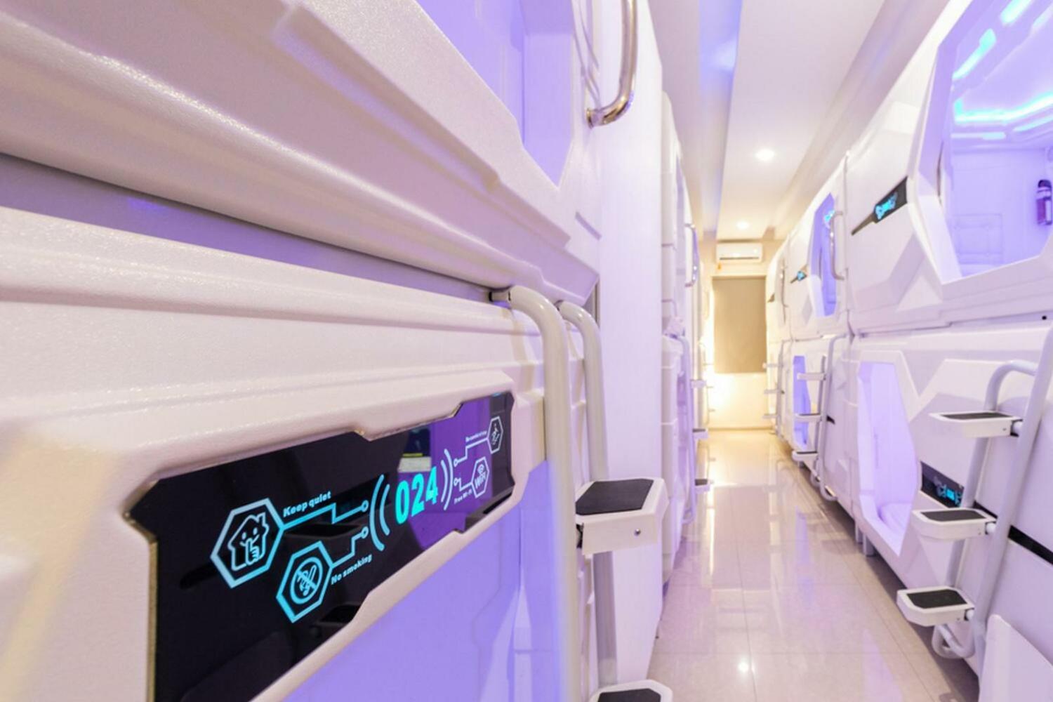 Capsule Inn, Medan