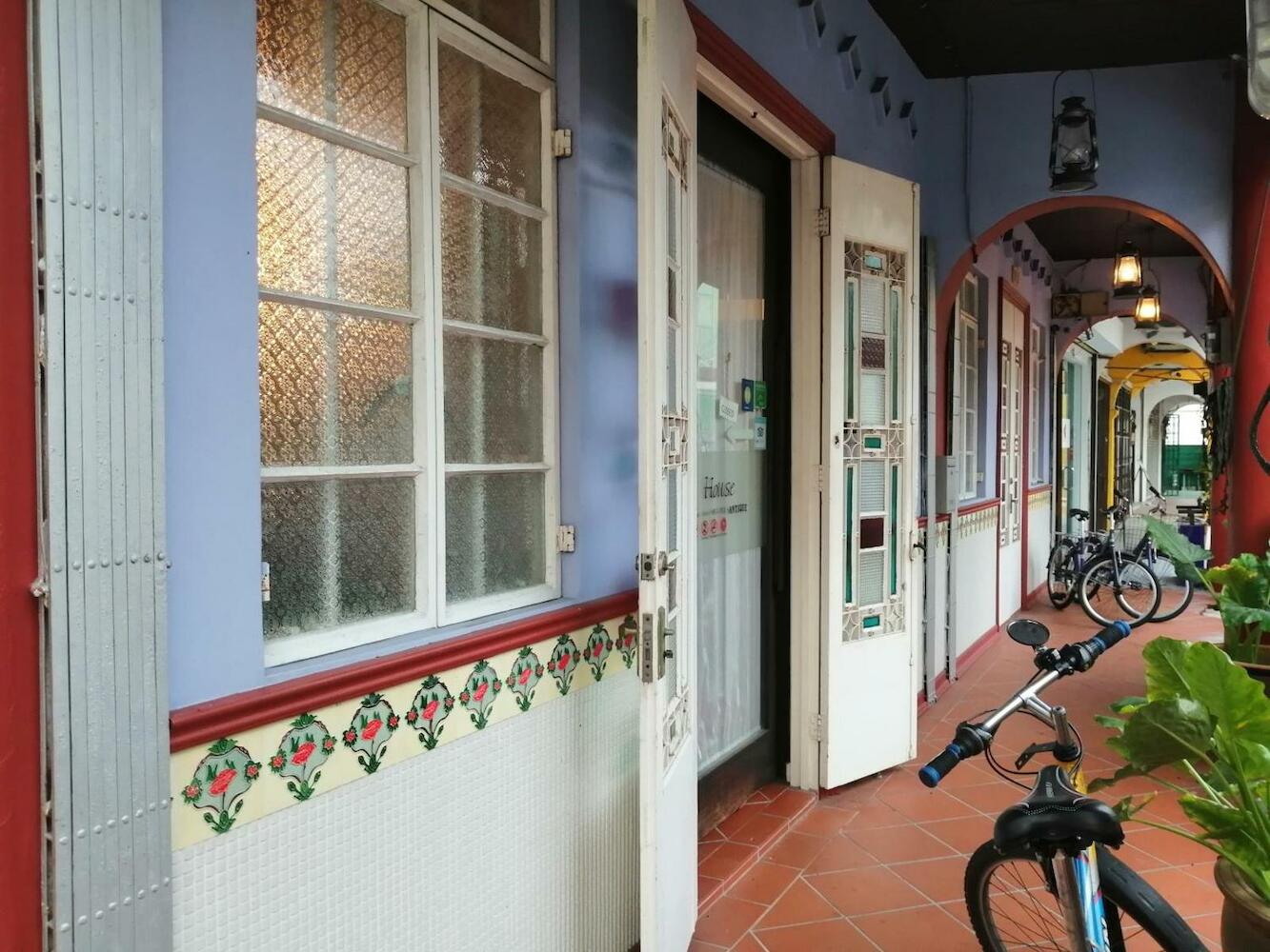 New Great Shanghai Female Hostel, Penang Island