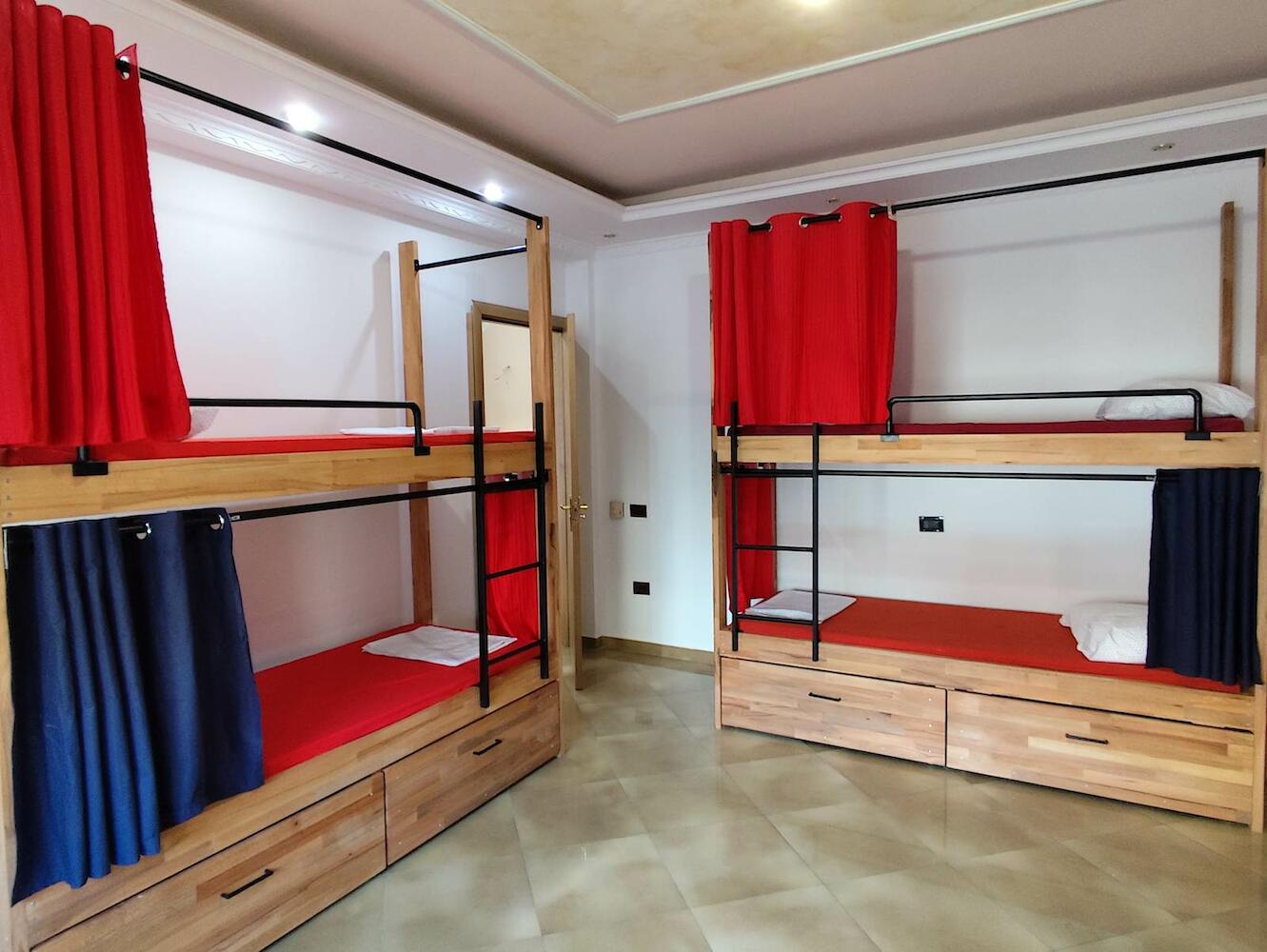 Hostel Albania, Tirana