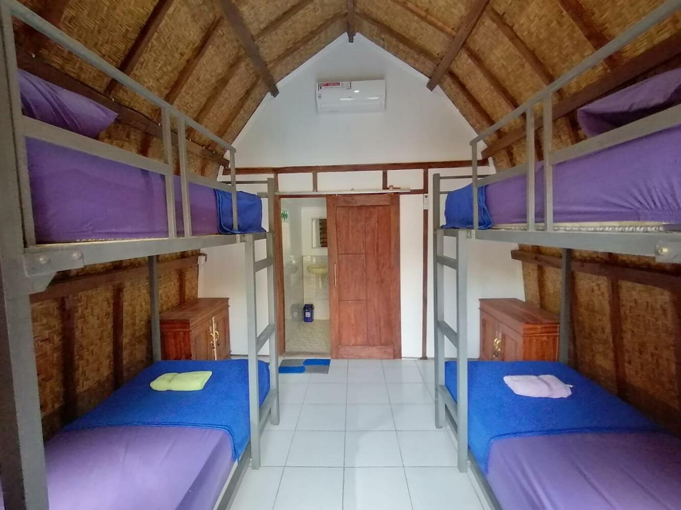 Bale Hostel, Kuta Lombok