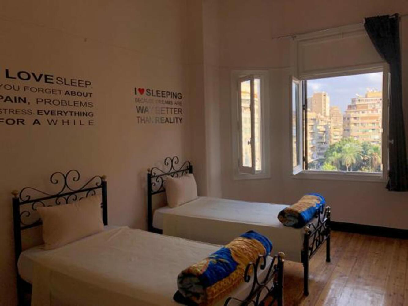 Meramees Hostel, Cairo