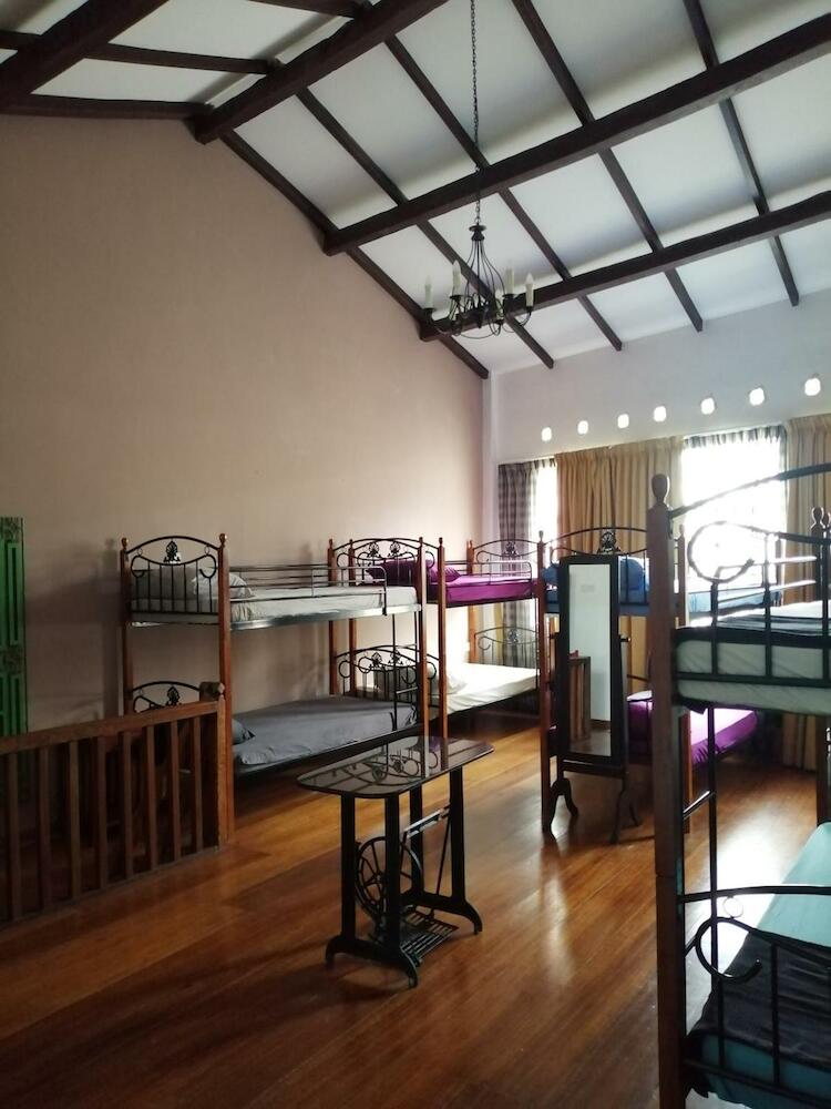 New Great Shanghai Female Hostel, Penang Island