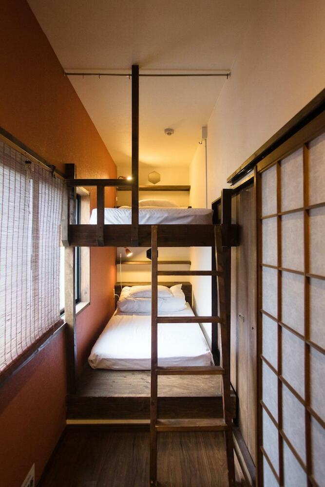 Osaka Guest House U-En, Osaka